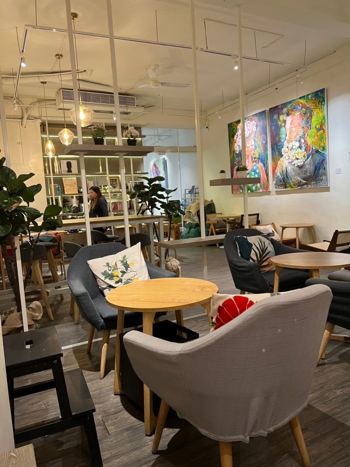 高雄推薦咖啡廳/The Light x Coffee Art n Design/來一場與咖啡的心靈饗宴/高雄網紅咖啡廳/高雄手沖咖啡