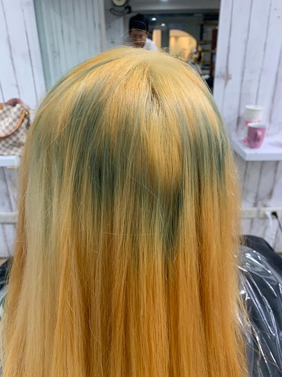 台中推薦專業美髮沙龍/Valuehair髮廊美髮魔術師-宸鋒老師/一次擁有兩種髮色/台灣驕傲JFD全新美髮技術